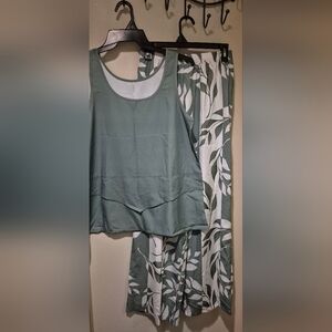 3 Piece Elegant Green Leaf Print  Wide Leg Pants And Top. And Mint Green Top.